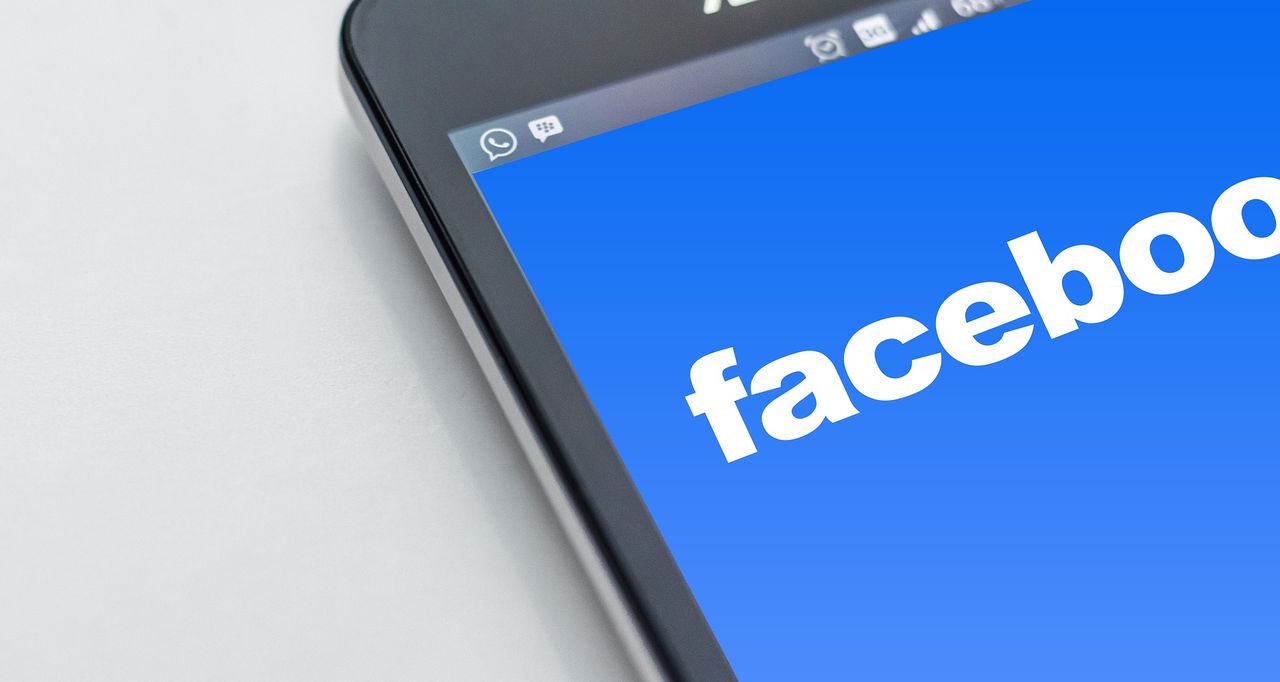 Kryptowaluta Facebooka jeszcze w tym miesiącu. FB chce zachęcić nas do zakupów