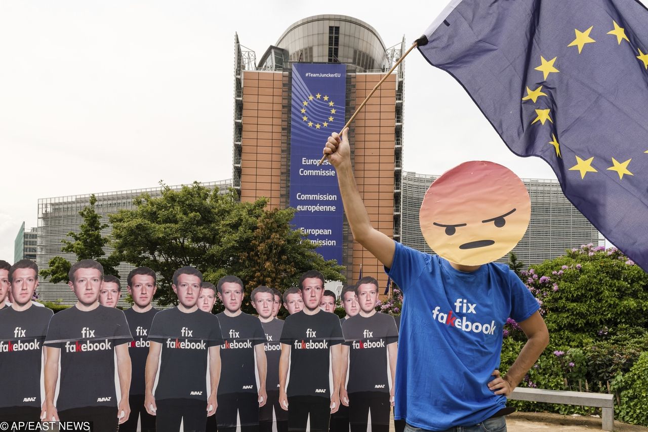 Facebook wprowadza nowe narzędzie. Teraz zobaczysz, jak bardzo cię śledzi