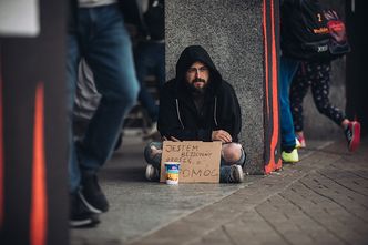 Nierówności dochodowe maleją. Polska liderem wyrównywania w Europie