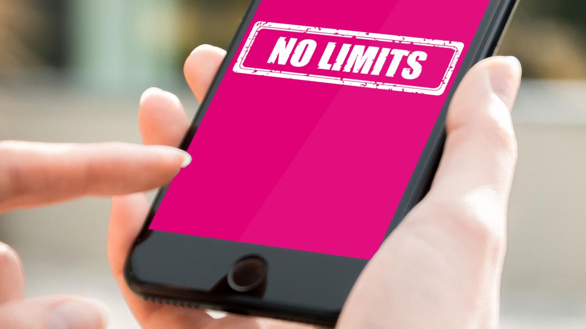 T-Mobile z nową ofertą. Internet w smartfonie bez limitu danych i prędkości 1