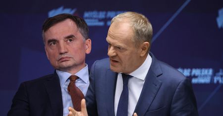 "Operacja zniszczyć prawicę". Ziobro odpowiada Tuskowi