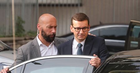 Propaganda sukcesu PiS odbija się czkawką. Pracownicy żądają podwyżek i grożą paraliżem