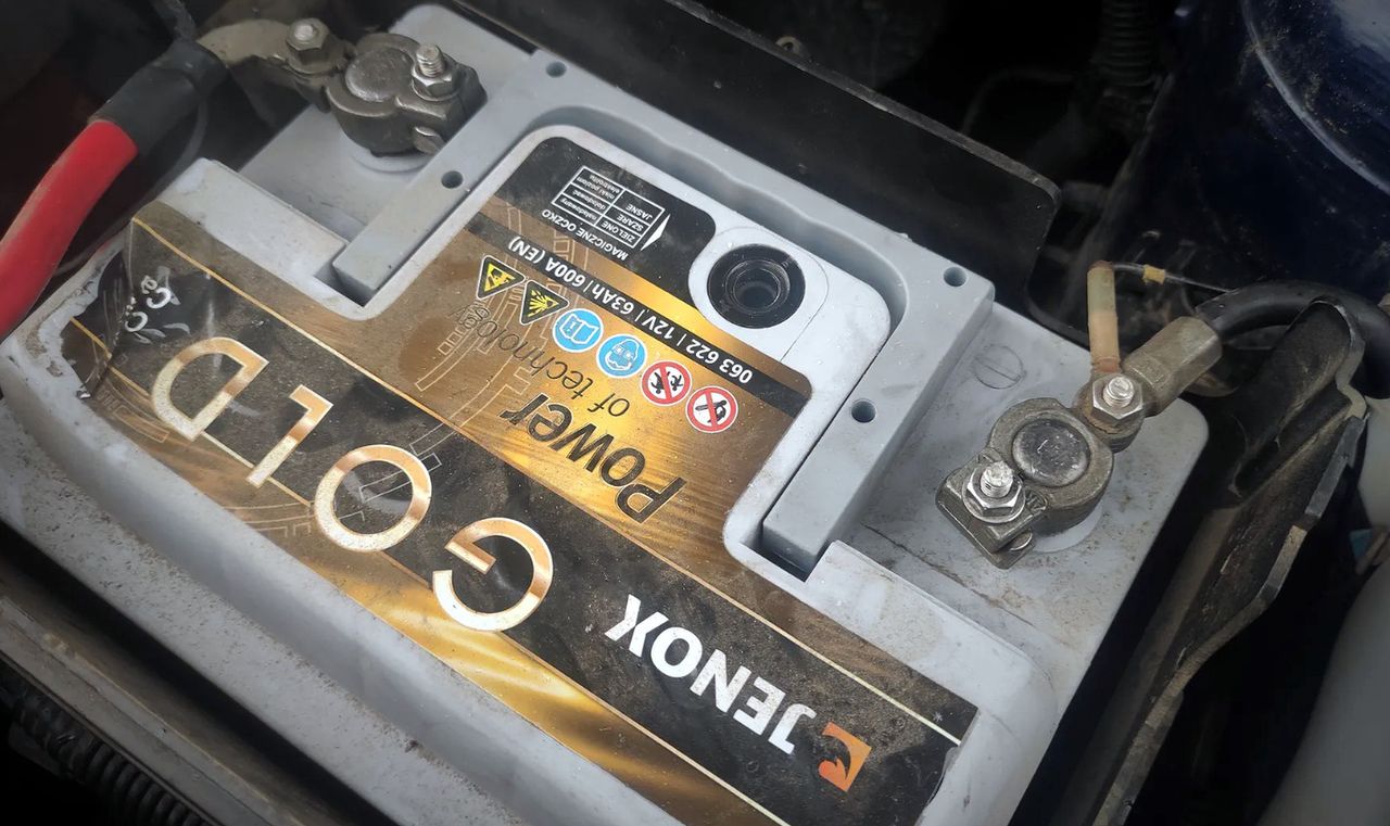 How to maintain your car battery