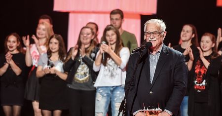 Jan Pietrzak dał koncert w CSW w Warszawie. Jego występ wywołał falę krytyki