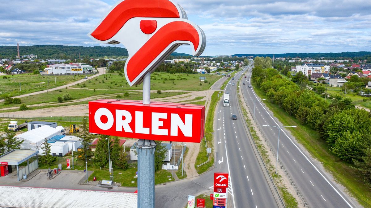 Orlen obniża ceny. Polacy odkryli sposób na więcej tańszego paliwa