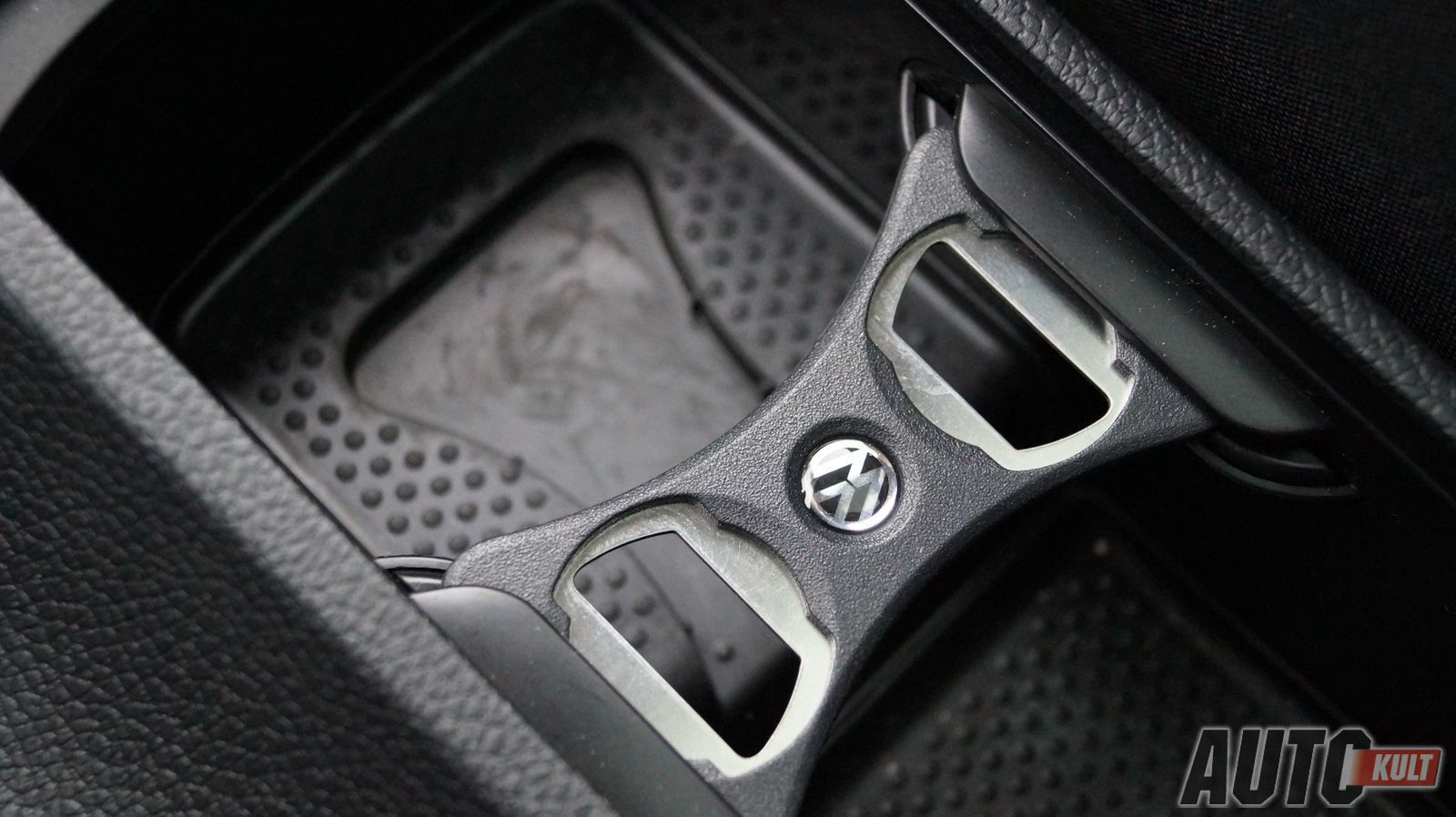 Volkswagen Scirocco 2,0 TSI Perfectline R-Style – pierwsza jazda [galeria] 27
