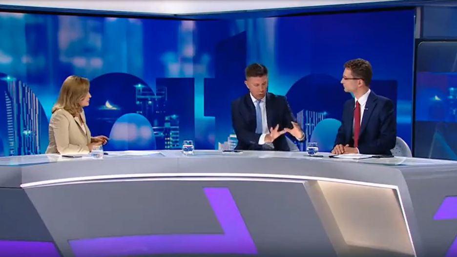 Zacięta debata Ryszarda Petru i Michała Wawera
