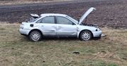 Lubelskie: Audi wypadło z drogi i dachowało. W środku kobieta z dzieckiem