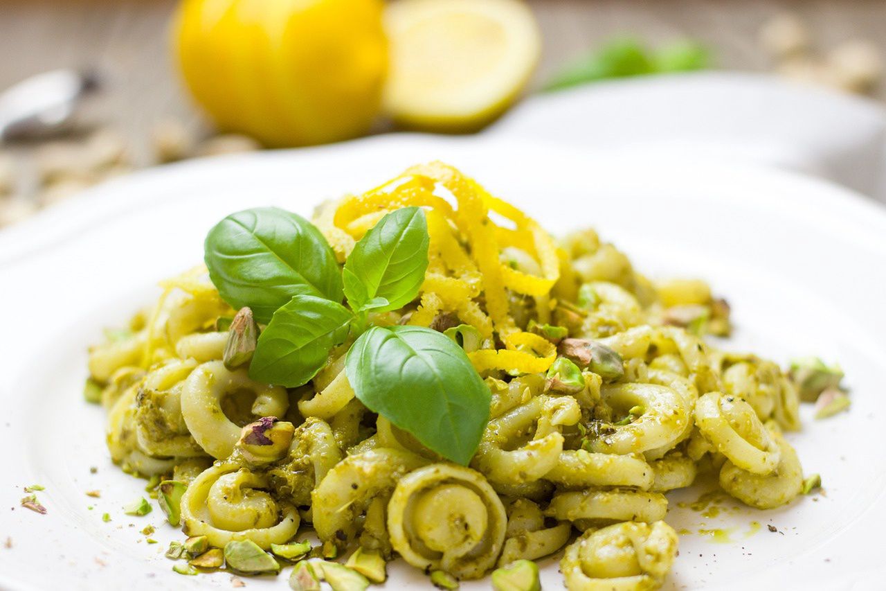Makaron z pesto pistacjowym - Pyszności