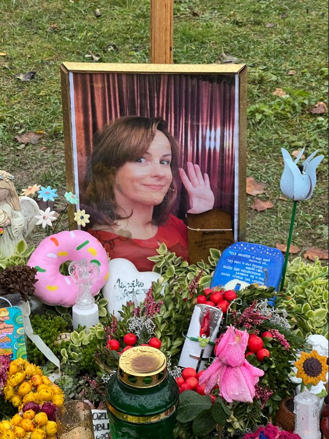 Grób Joanny Kołaczkowskiej na Powązkach