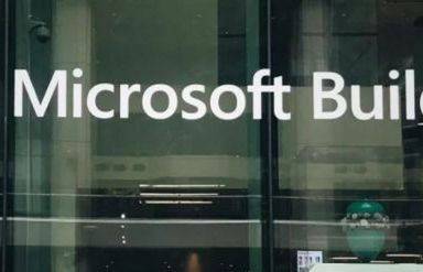 Microsoft przedstawia aplikację Your Phone oraz rozwiązania dla biznesu oparte na AR i chmurze