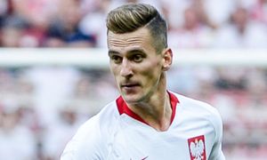 Arkadiusz Milik urządził sobie rajd po Warszawie: wyprzedzanie na pasach i przekraczanie podwójnej ciągłej. Policja wydała oświadczenie