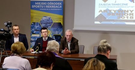 Bezpłatna nauka tańca dla ostrowieckich seniorów