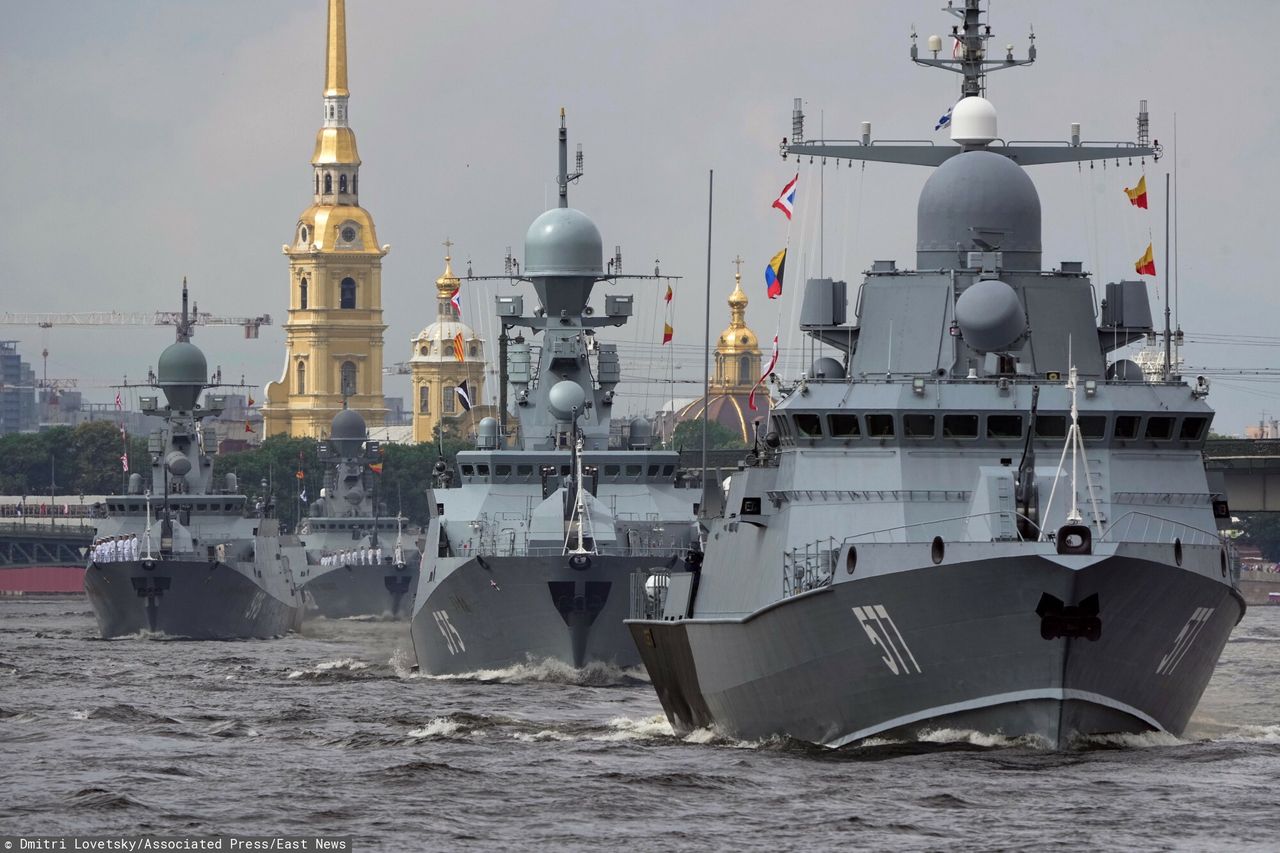 Russian navy launches massive manoeuvres amid global tensions