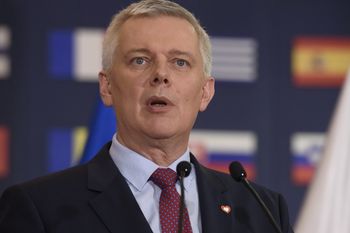 Afera z wyciekiem nagrań. Siemoniak: CBA złoży zawiadomienie