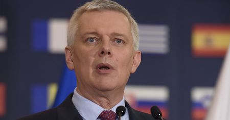 Afera z wyciekiem nagrań. Siemoniak: CBA złoży zawiadomienie