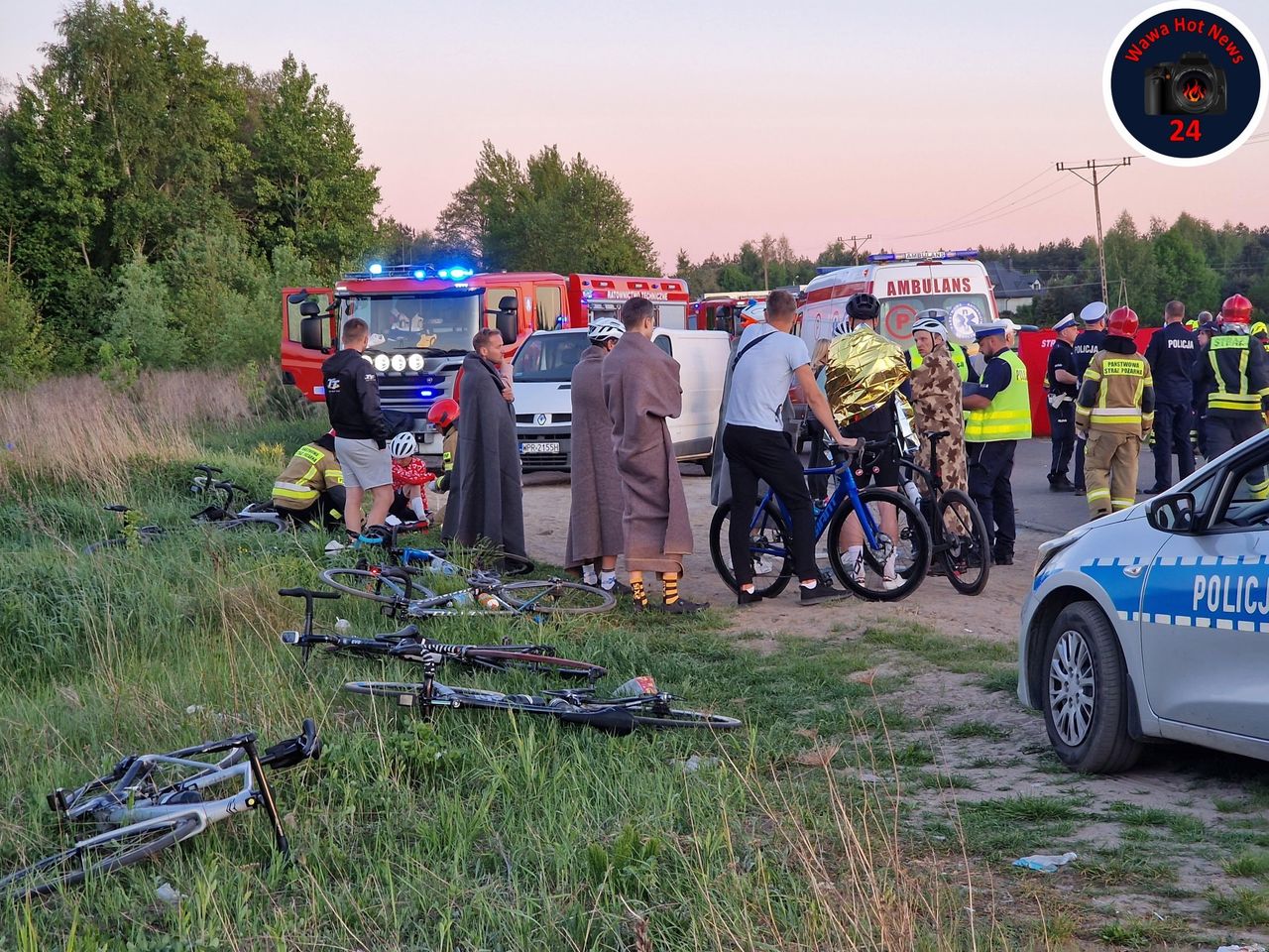 Odnaleziono kierowcę, który wjechał w grupę kolarzy. Jeden z nich nie przeżył