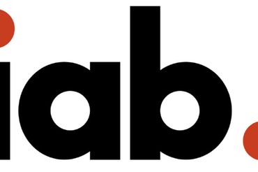 IAB szuka agencji do kampanii
