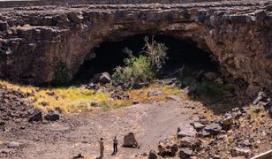 Zbadali tunel lawowy Umm Jirsan. "Unikalne okno na dawną przeszłość Arabii Saudyjskiej"