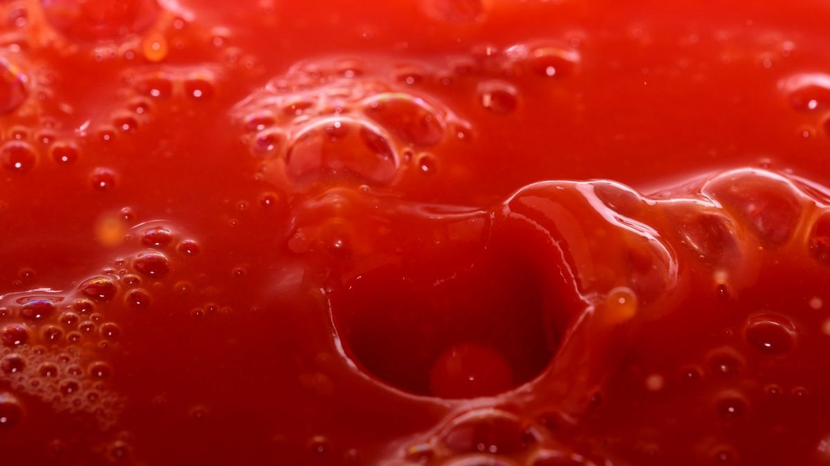 Przepis na najlepszy sos pomidorowy. Jest błyskawiczny