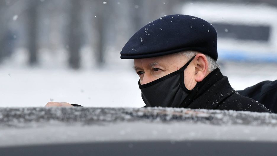 Jarosław Kaczyński miał się zaszczepić, ale coś poszło nie tak