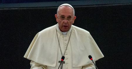 Papież Franciszek. Czy abdykacja głowy kościoła jest możliwa?
