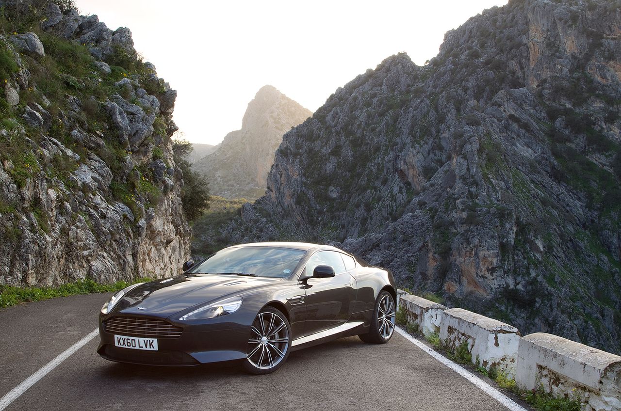 Aston Martin Virage