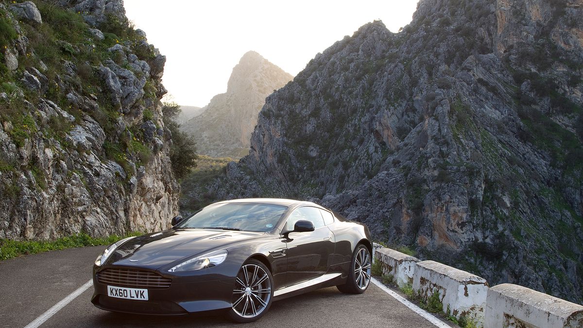 Aston Martin Virage