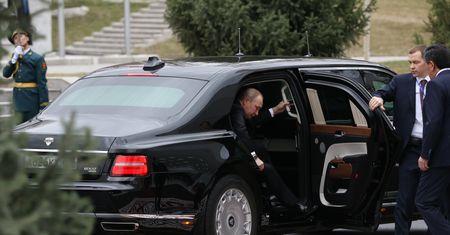 Aurus zapowiada nowe silniki. Oczko w głowie Putina ma pokazać siłę Rosji