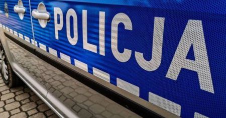Zostawili 6-latka na noc w BMW. Ojciec z kolegą poszli w tango