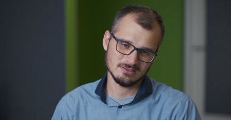 "Ślub od pierwszego wejrzenia": Maciek ze smutkiem o relacji z Laurą. Nie mają już kontaktu