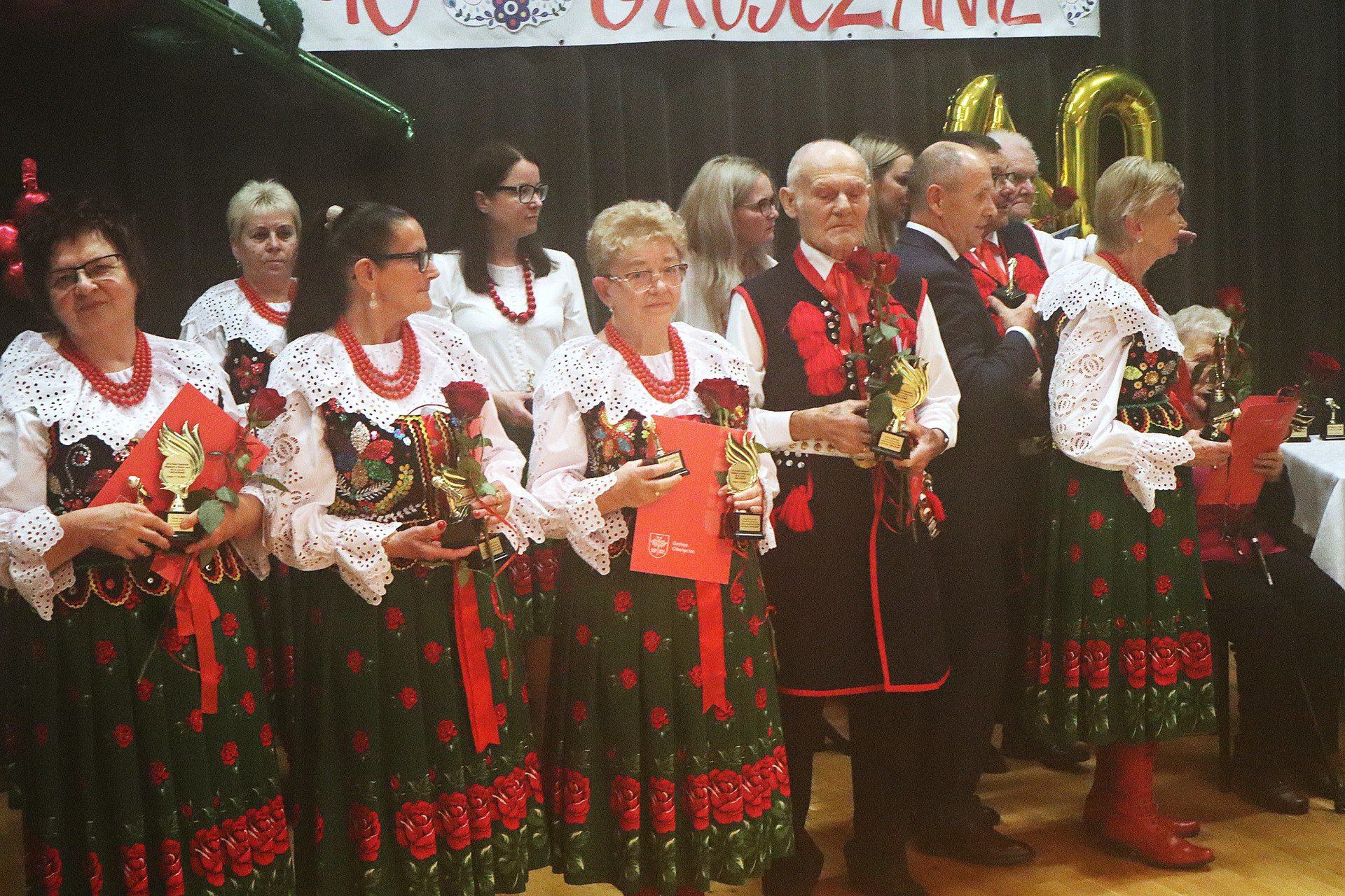 W Grojcu świętowano jubileusze miejscowego Koła Gospodyń Wiejskich i zespołu śpiewaczy &#34;Grojczanie&#34;.
