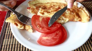 Godzina śniadania może wpływać na długość życia. Jedzone o tej porze wspiera metabolizm