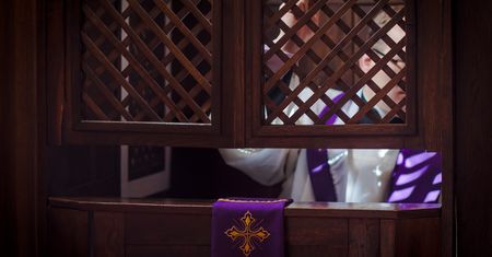 Spowiedź świąteczna. Katechetka mówi wprost, czego unikać
