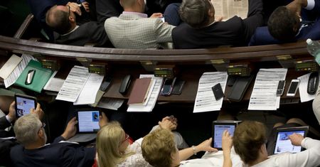 Śledztwo WP w sprawie sejmowej poczty. Arłukowicz: rządzą nami ignoranci