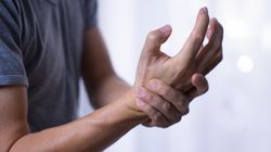 Palce pałeczkowate czy znak Franka na uchu - to nietypowe objawy zwiastujące choroby serca