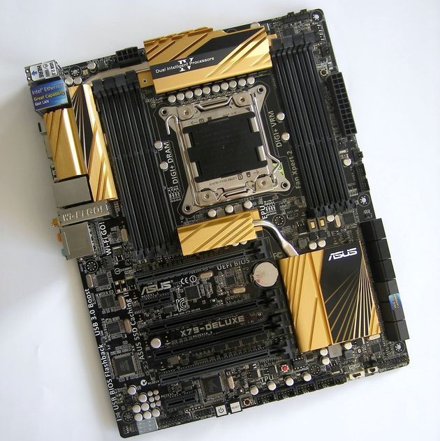 ASUS X79-Deluxe płyta główna zdjęcie