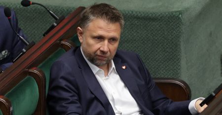 Czarne chmury nad Kierwińskim. "Jest pozamiatany"