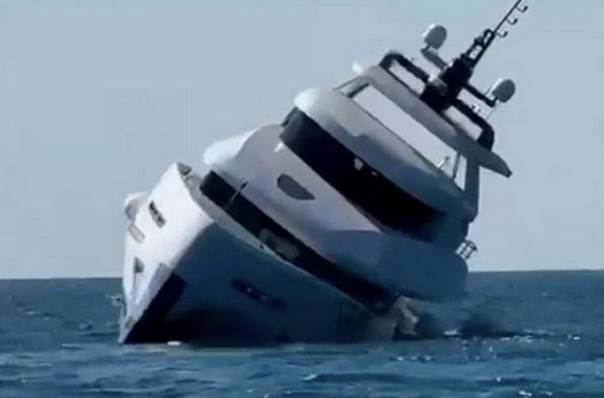 Katastrofa luksusowego jachtu. Wytrzymał 15 minut
