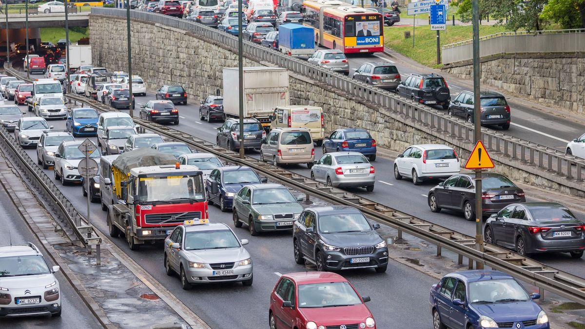 Wielu zmotoryzowanych mogłoby zaoszczędzić. Nowe prawo jednak na to nie pozwoli