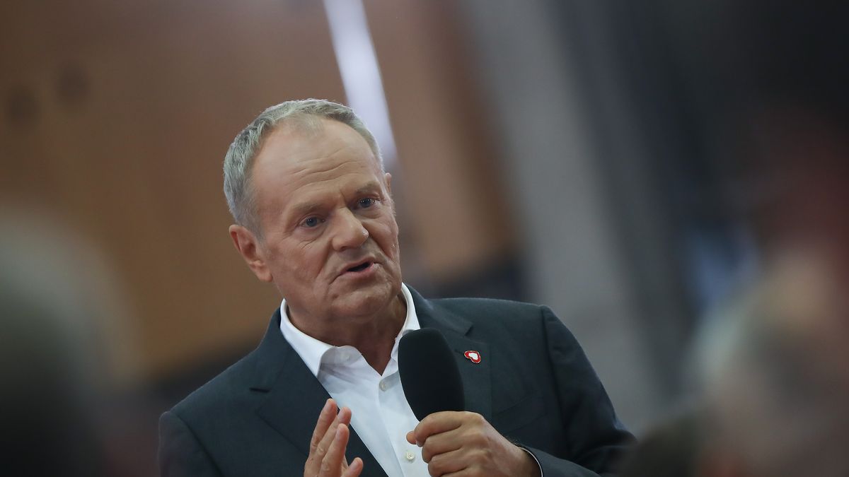 Donald Tusk, Prime Minister of Poland, attends an open meeting with Monika Piatkowska, a senator and candidate in the snap mayoral election for Krakow, at the Com Com Zone Hall in Krakow, Poland, on September 24, 2026. (Photo by Klaudia Radecka/NurPhoto via Getty Images)