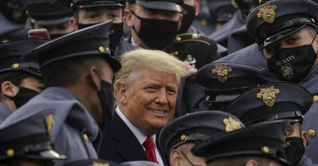 Wyskakujcie z kasy na swoje armie. Tym razem Trump będzie miał ułatwione zadanie
