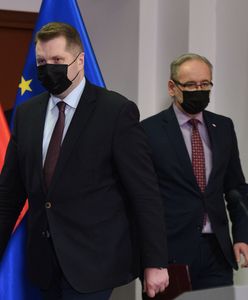 Niedzielski i Czarnek starli się na konferencji z dziennikarzem TVN24