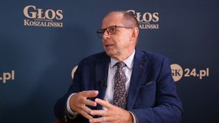 Szakale żyją w Polsce. Ale spotkać je w naszych lasach trudno. Opowiada prof. Henryk Okarma