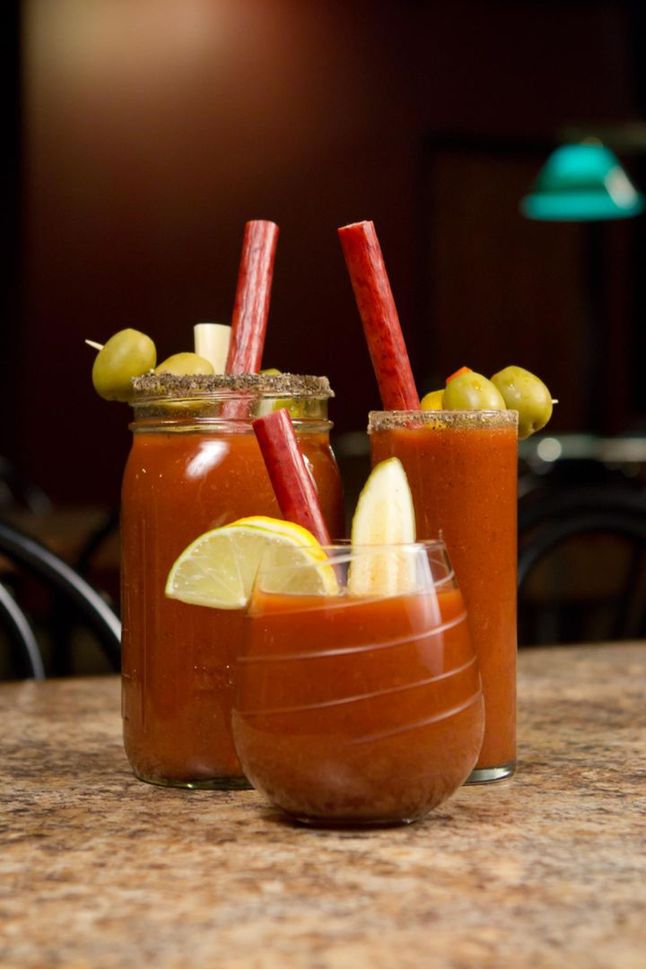 Fot. Benny's Bloody Mary Beef Straw