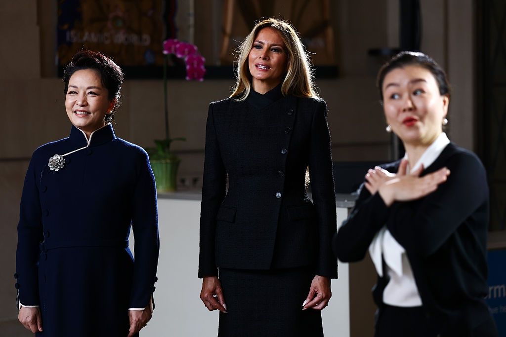 Odmieniona Melania Trump na spotkaniu z parą prezydencką Chin
