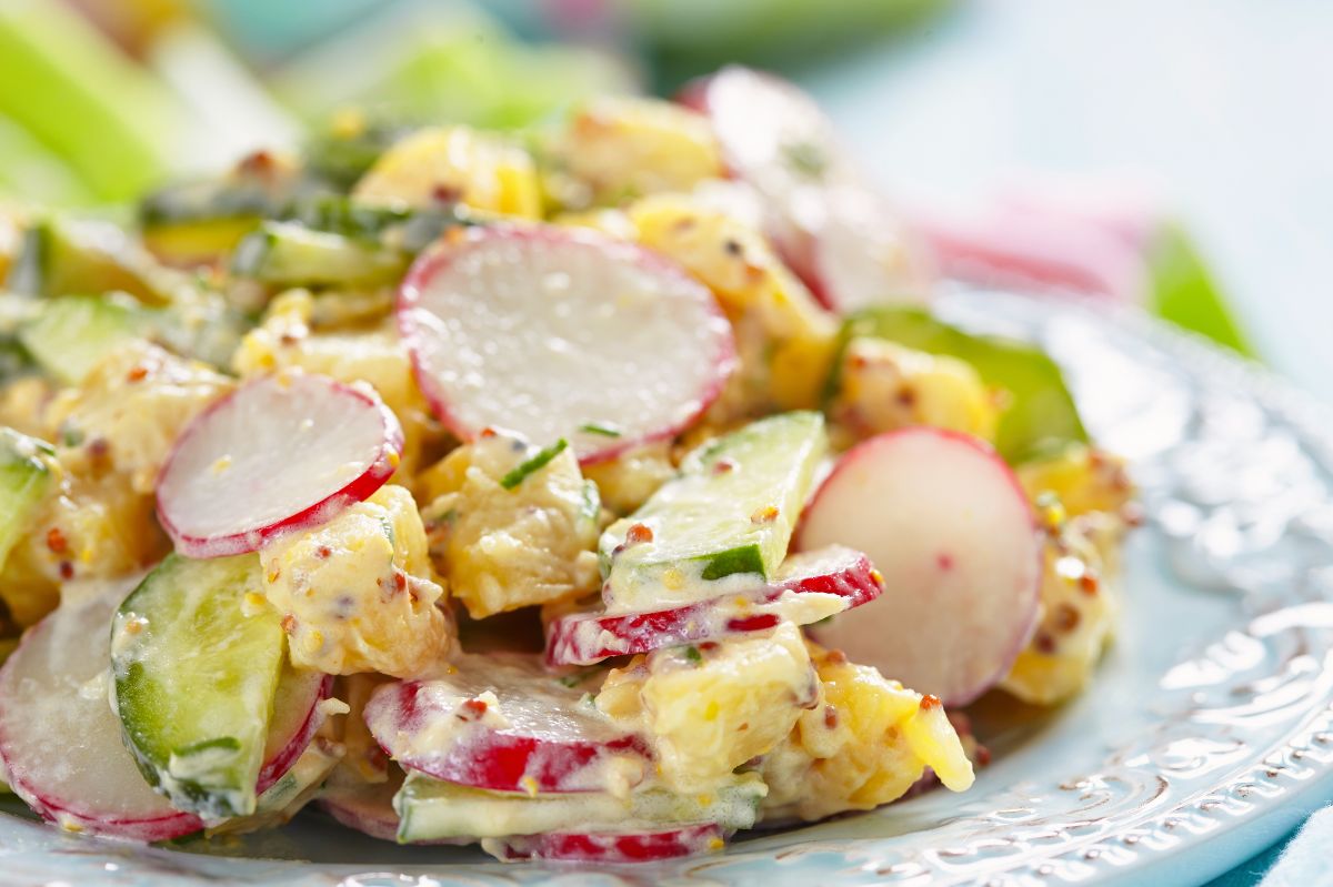 Junge Kartoffeln: Der perfekte Sommer-Salat für Grillfreunde