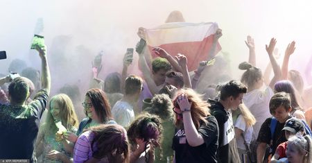 Wieluń. Politycy PiS nie chcą festiwalu kolorów. "Bezmyślne odejście od Prawdy Objawionej"