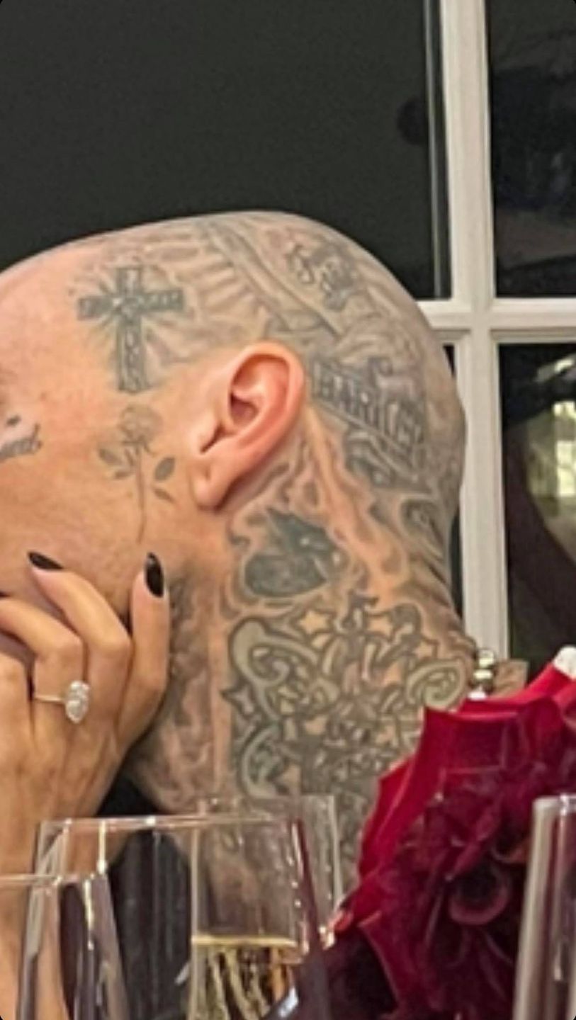 Kourtney Kardashian i Travis Barker się zaręczyli