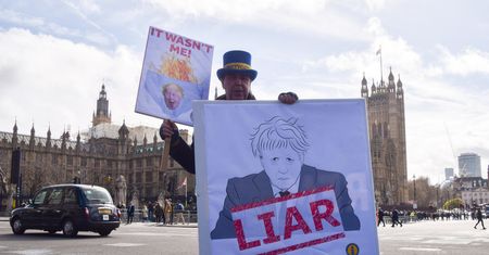 Brexit zranił brytyjską gospodarkę. Cios podobnej siły co pandemia